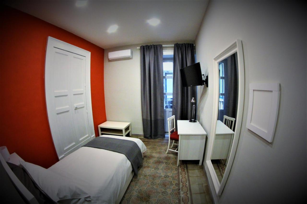 B&B Terre Di Catania Exterior photo