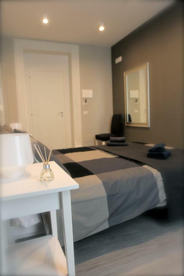 B&B Terre Di Catania Exterior photo